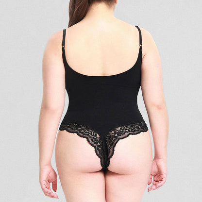 Camisole une-pièce en dentelle avec entrejambe en T