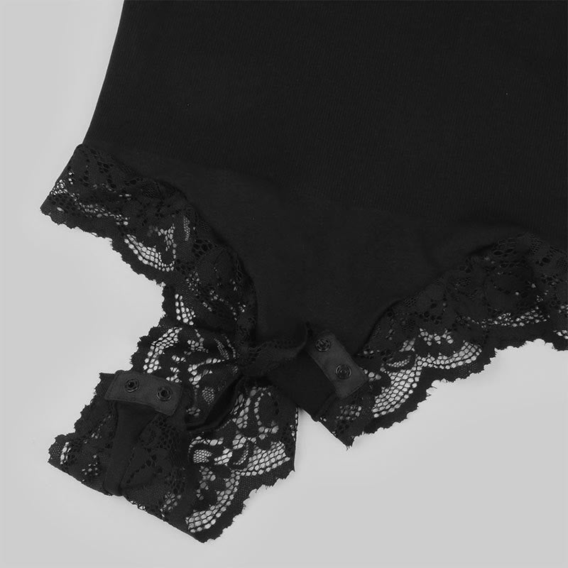 Camisole une-pièce en dentelle avec entrejambe en T