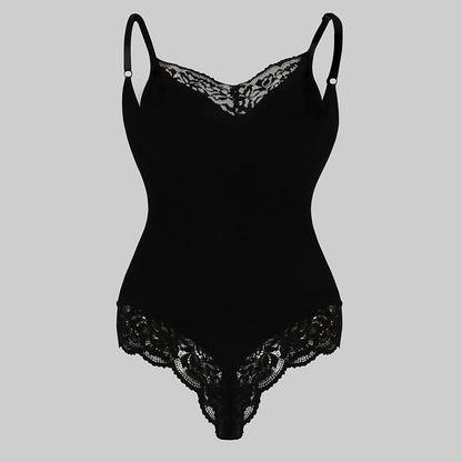 Camisole une-pièce en dentelle avec entrejambe en T