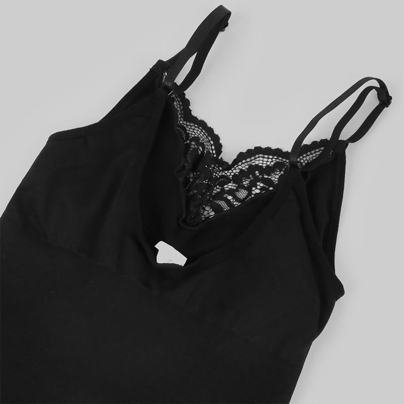 Camisole une-pièce en dentelle avec entrejambe en T