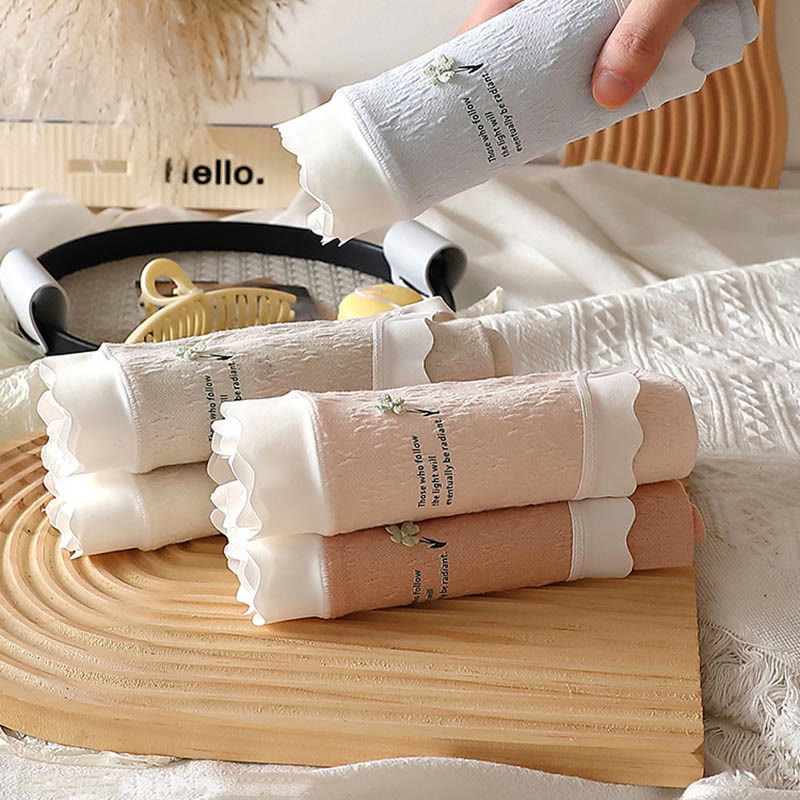 Culotte taille haute grande taille à motif floral à quatre feuilles (lot de 3)