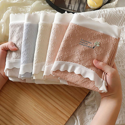 Culotte taille haute grande taille à motif floral à quatre feuilles (lot de 3)