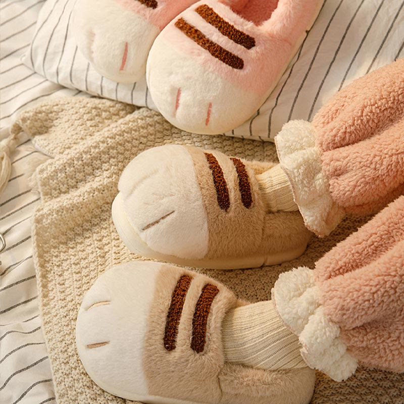 Chaussons fantaisie grande taille à motif pattes d'animaux amusants - image 1