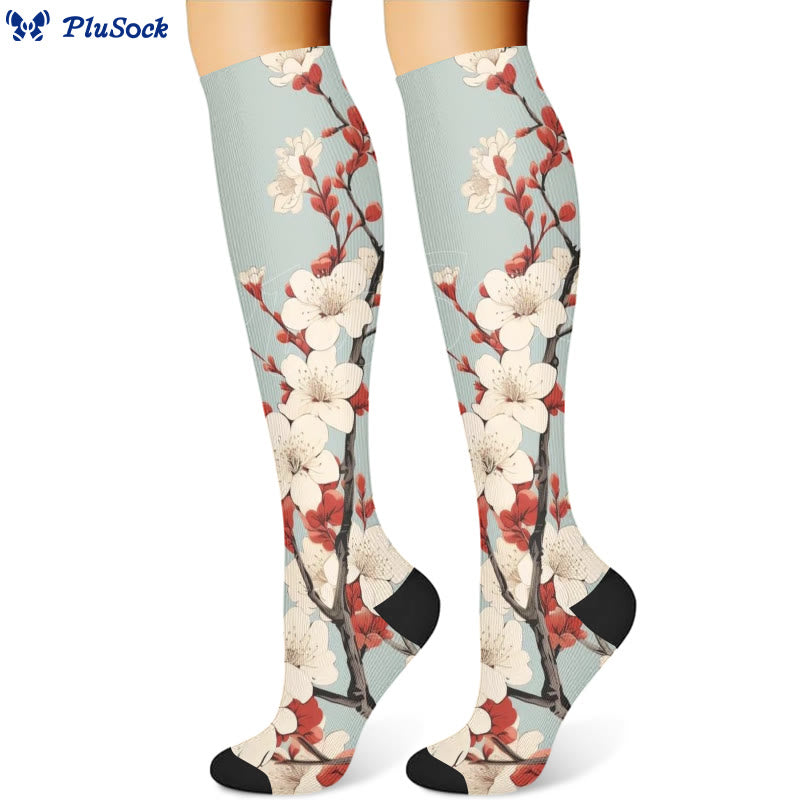 Chaussettes de compression à motif de feuilles de ginkgo et de fleurs de prunier (3 paires) - image 3