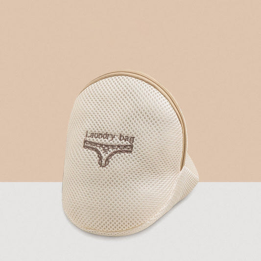 Sac à linge en filet à fermeture éclair pour culottes beiges