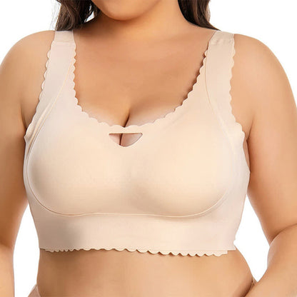 Soutien-gorge push-up sans armatures à bords ondulés et sans coutures grande taille
