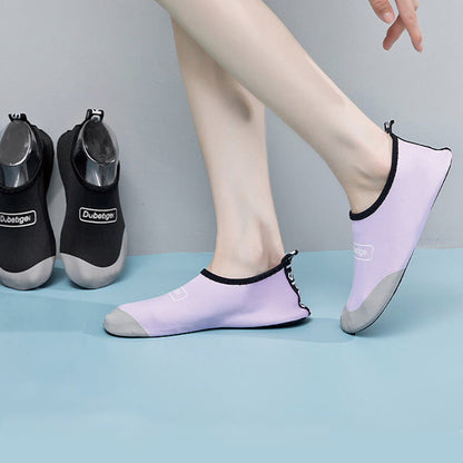 Chaussons grande taille assortis aux couleurs