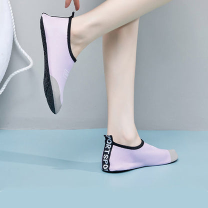 Chaussons grande taille assortis aux couleurs