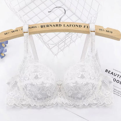 Soutien-gorge à armatures sexy entièrement transparent en dentelle fine