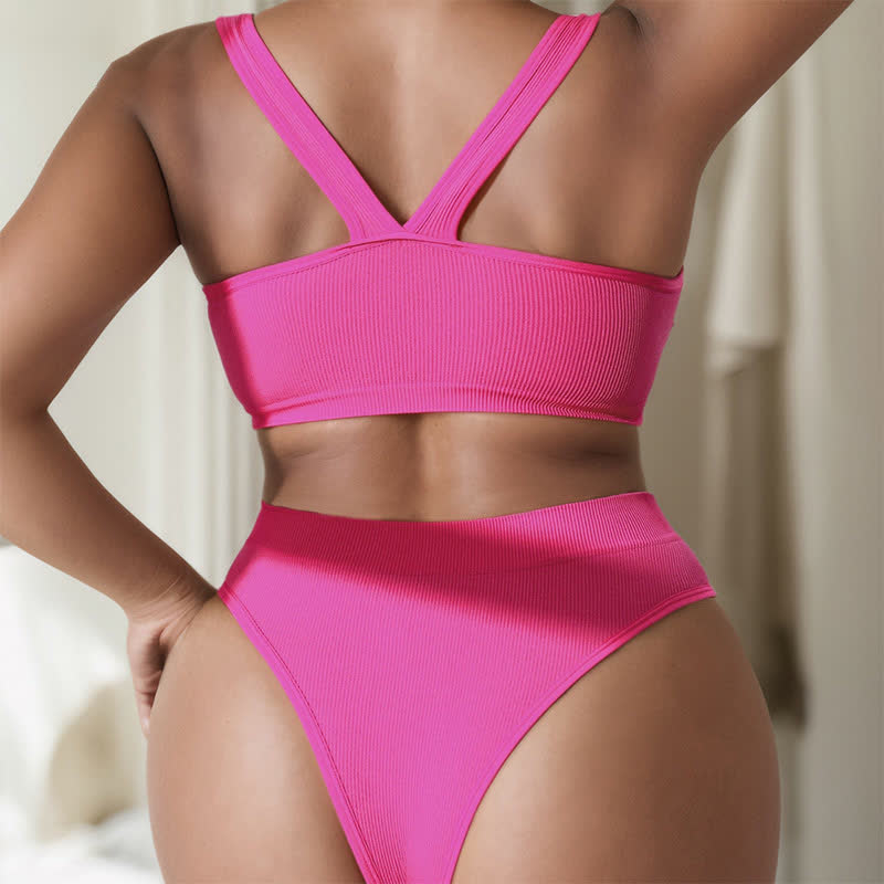 Ensemble soutien-gorge et string de sport rose