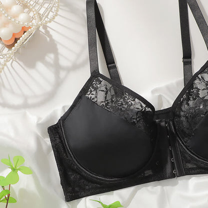 Soutien-gorge push-up à armatures avec fermeture sur le devant et dentelle