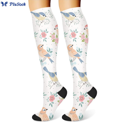 Chaussettes de compression à motif d'oiseaux et de fleurs printanières (3 paires) - image 3
