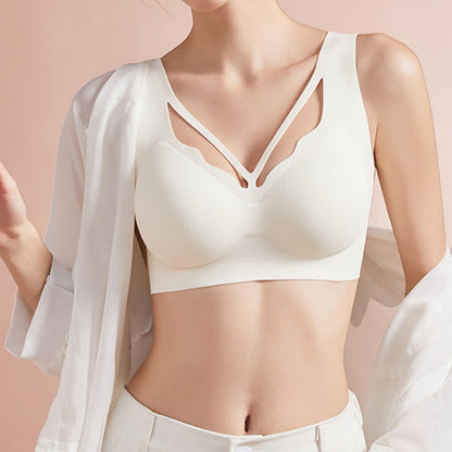 Soutien-gorge fin sans armatures à la mode