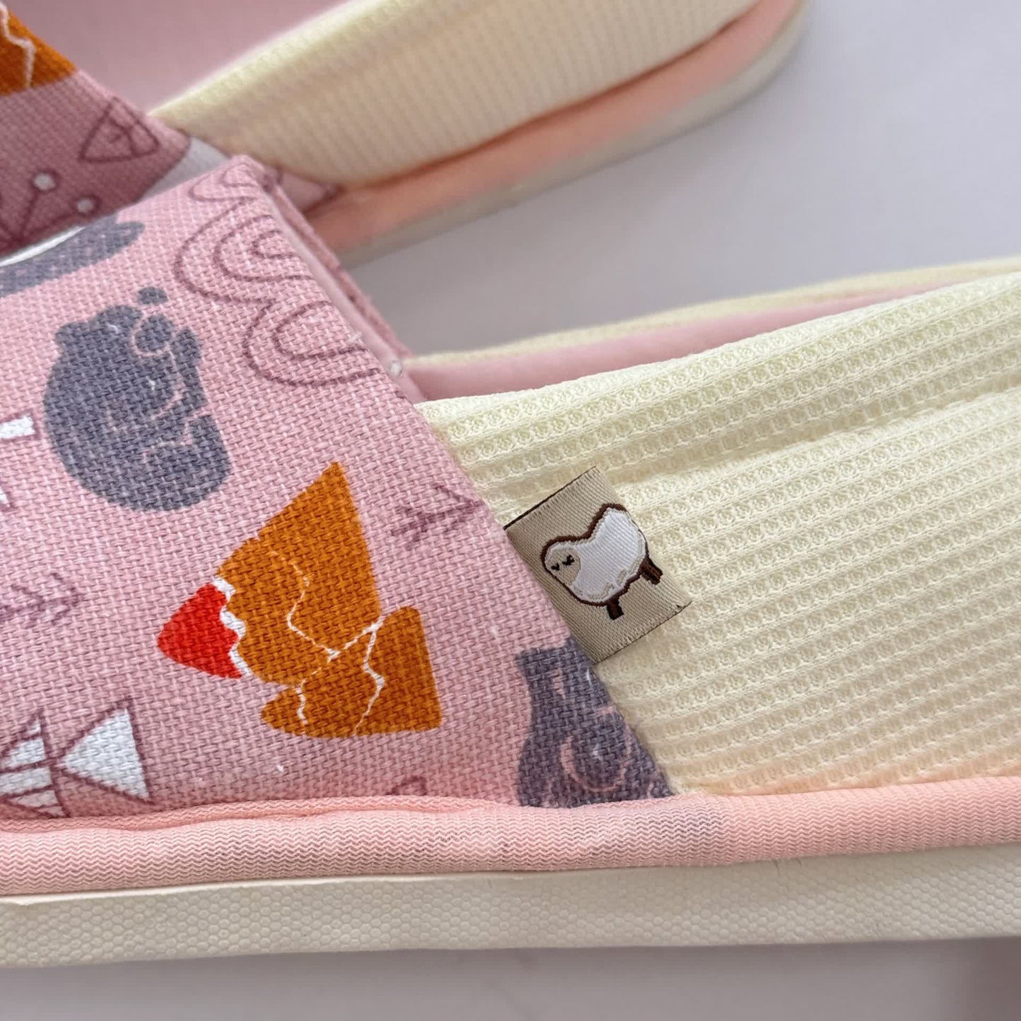 Chaussons d'intérieur antidérapants en toile à imprimé animal mignon - image 8