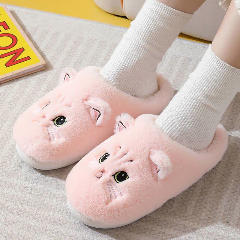 Chaussons d'intérieur en peluche avec un adorable chaton de dessin animé - image 5