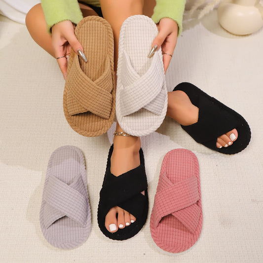 Chaussons à semelle épaisse et ouverte croisée - image 0
