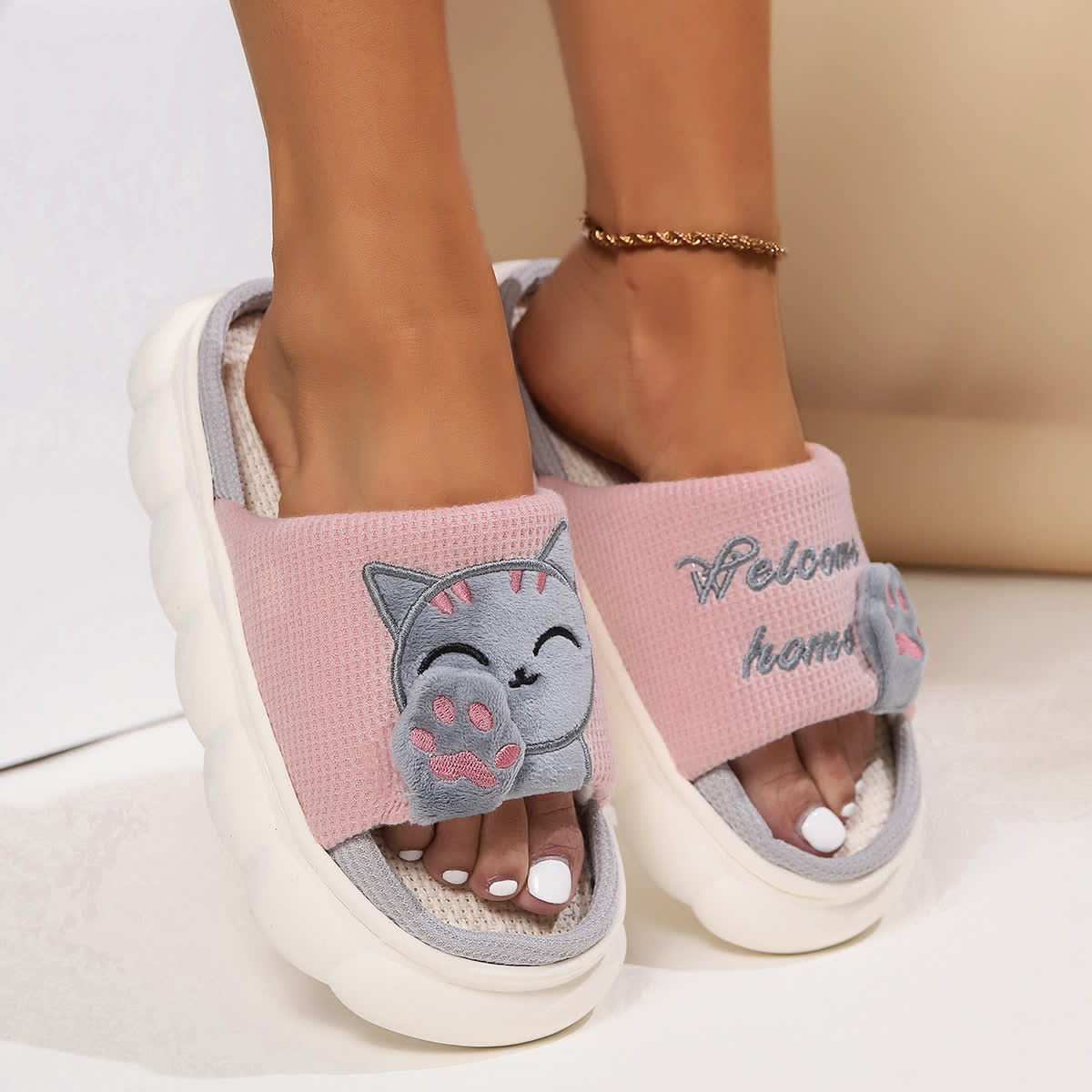 Chaussons mignons en forme de chaton de dessin animé - image 4
