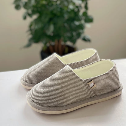 Chaussons d'intérieur à semelle souple et rayures simples
