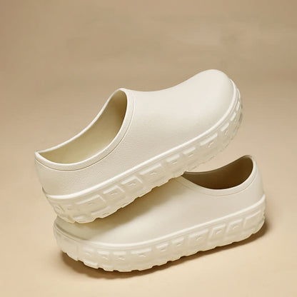 Chaussures de cuisine imperméables à enfiler et à la mode