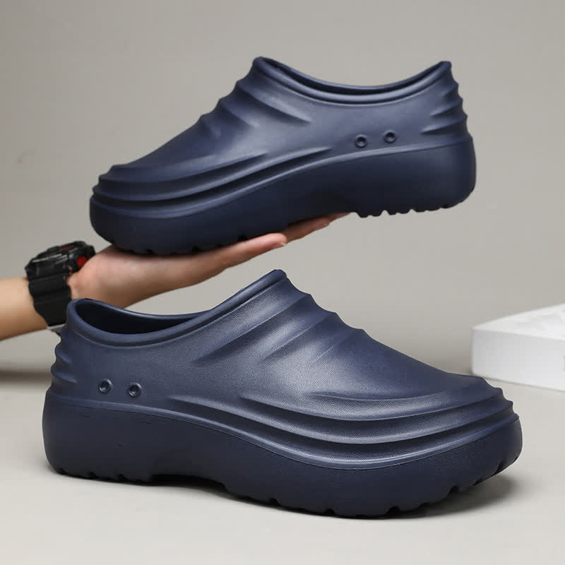 Chaussures de cuisine à semelle souple, antidérapantes et imperméables, de couleur unie