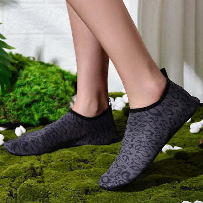 Chaussons de plage respirants et colorés à séchage rapide