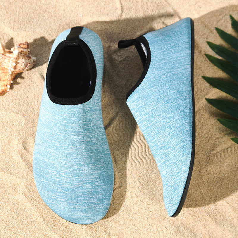 Chaussons d'intérieur antidérapants de couleur unie