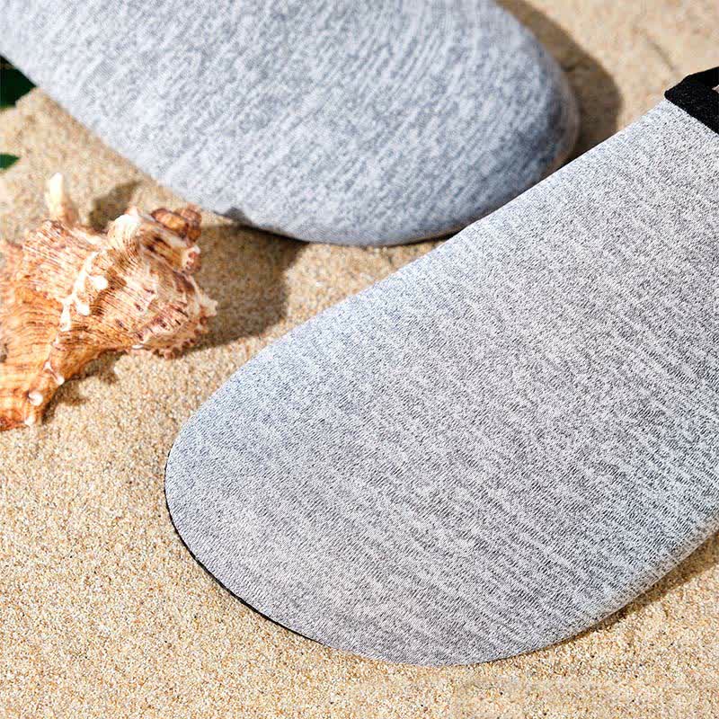 Chaussons d'intérieur antidérapants de couleur unie