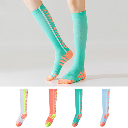 Chaussettes de compression hautes à imprimé lettres lumineuses (4 paires) - image 0