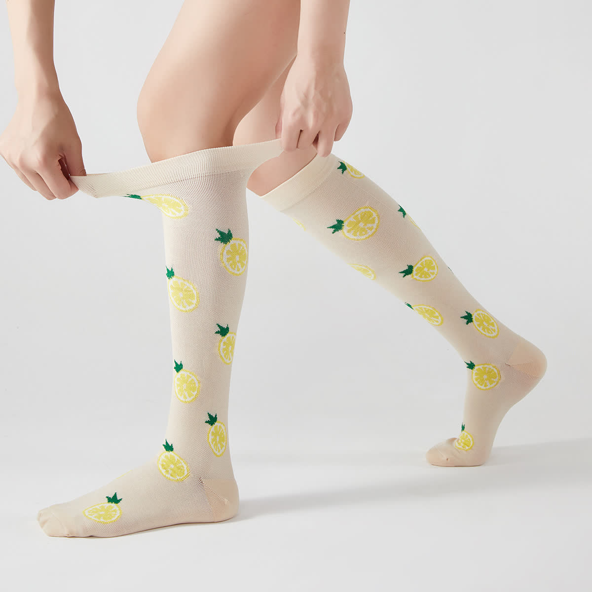 Chaussettes de compression hautes à imprimé fruit et animal (4 paires) - Jaune - EU37-42 (US4-8.5) - image 2