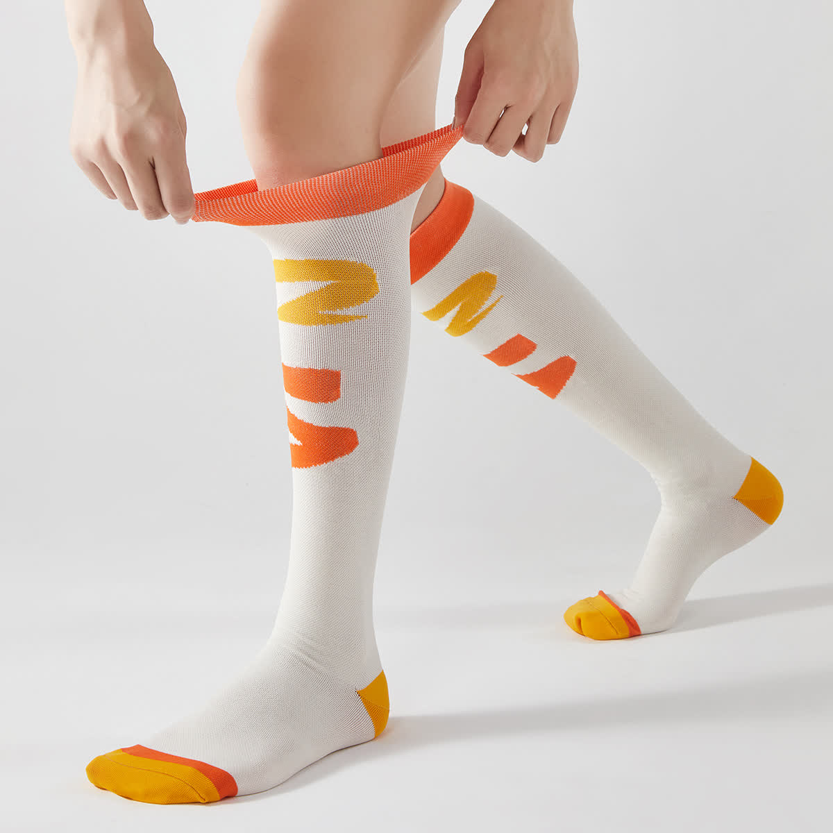 Chaussettes de compression hautes colorblock (3 paires) - Blanc - EU37-42 (US4-8.5) - image 0