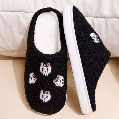 Chaussons grande taille à imprimé tête de mort pour Halloween