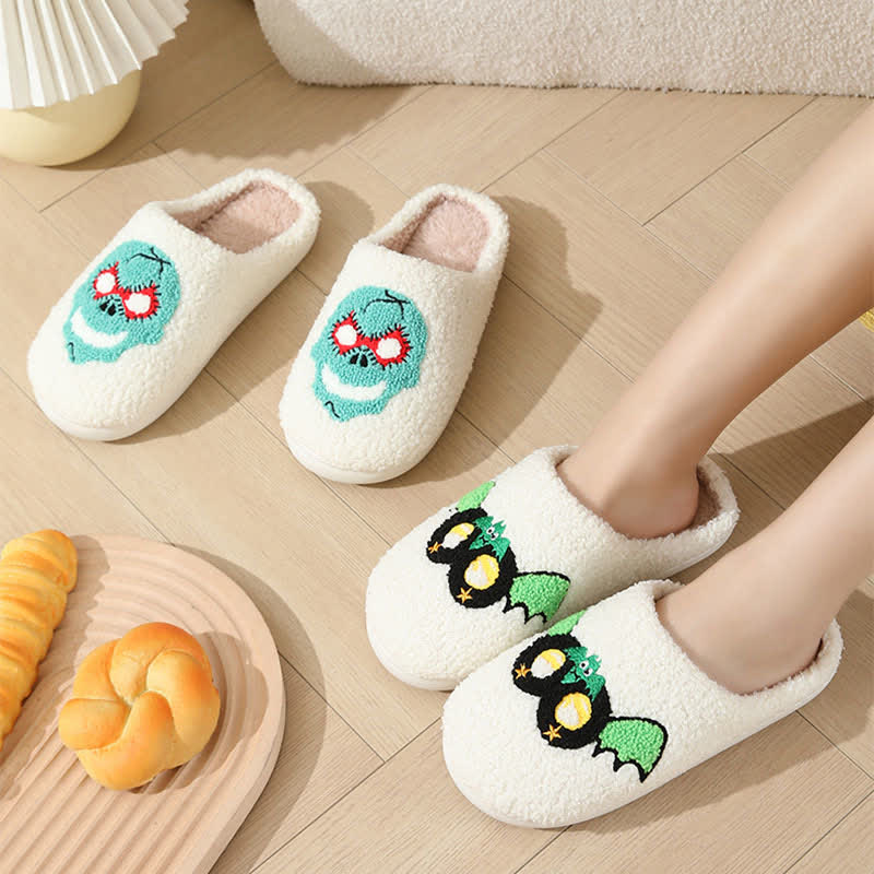 Chaussons grande taille motif dessin animé Halloween - image 1