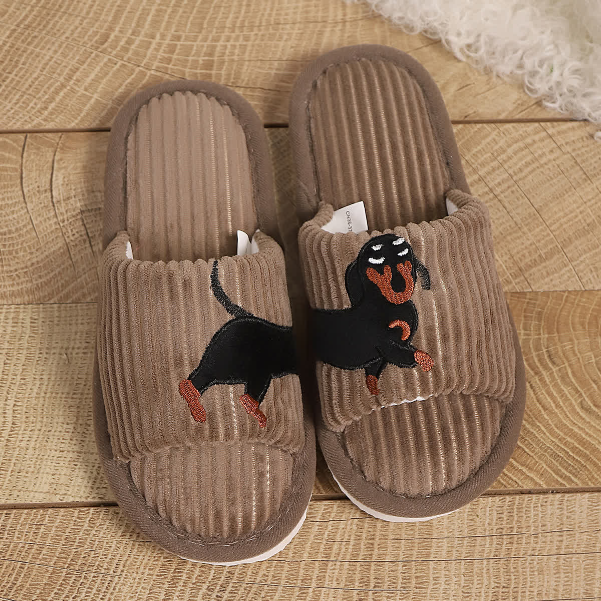Chaussons mignons teckel grande taille - image 12