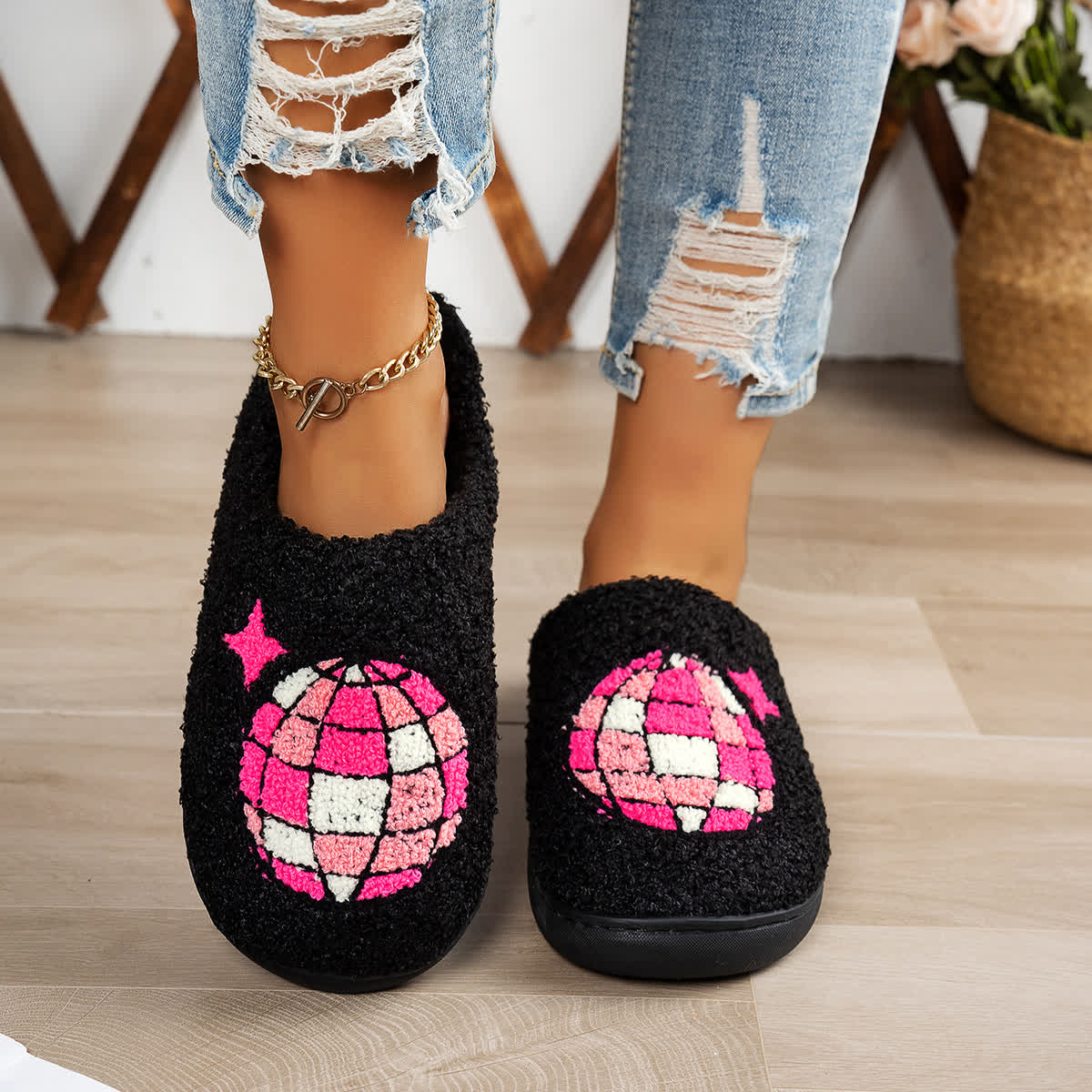 Chaussons grande taille à imprimé boule disco - image 3