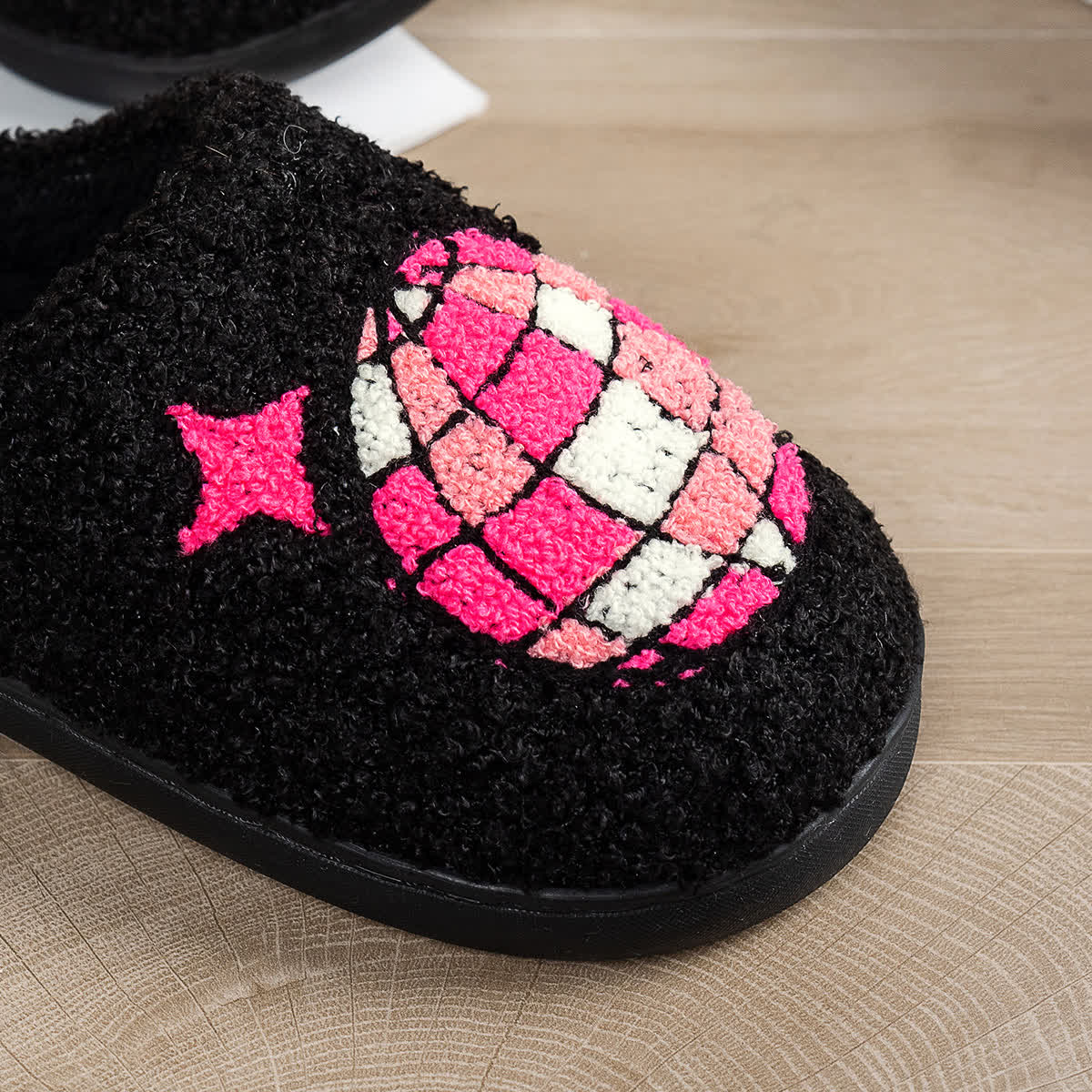Chaussons grande taille à imprimé boule disco - image 7