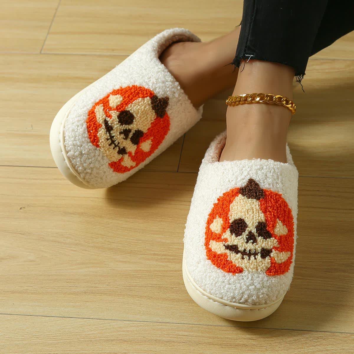 Chaussons grande taille à imprimé citrouille et visage fantôme d'Halloween - image 4