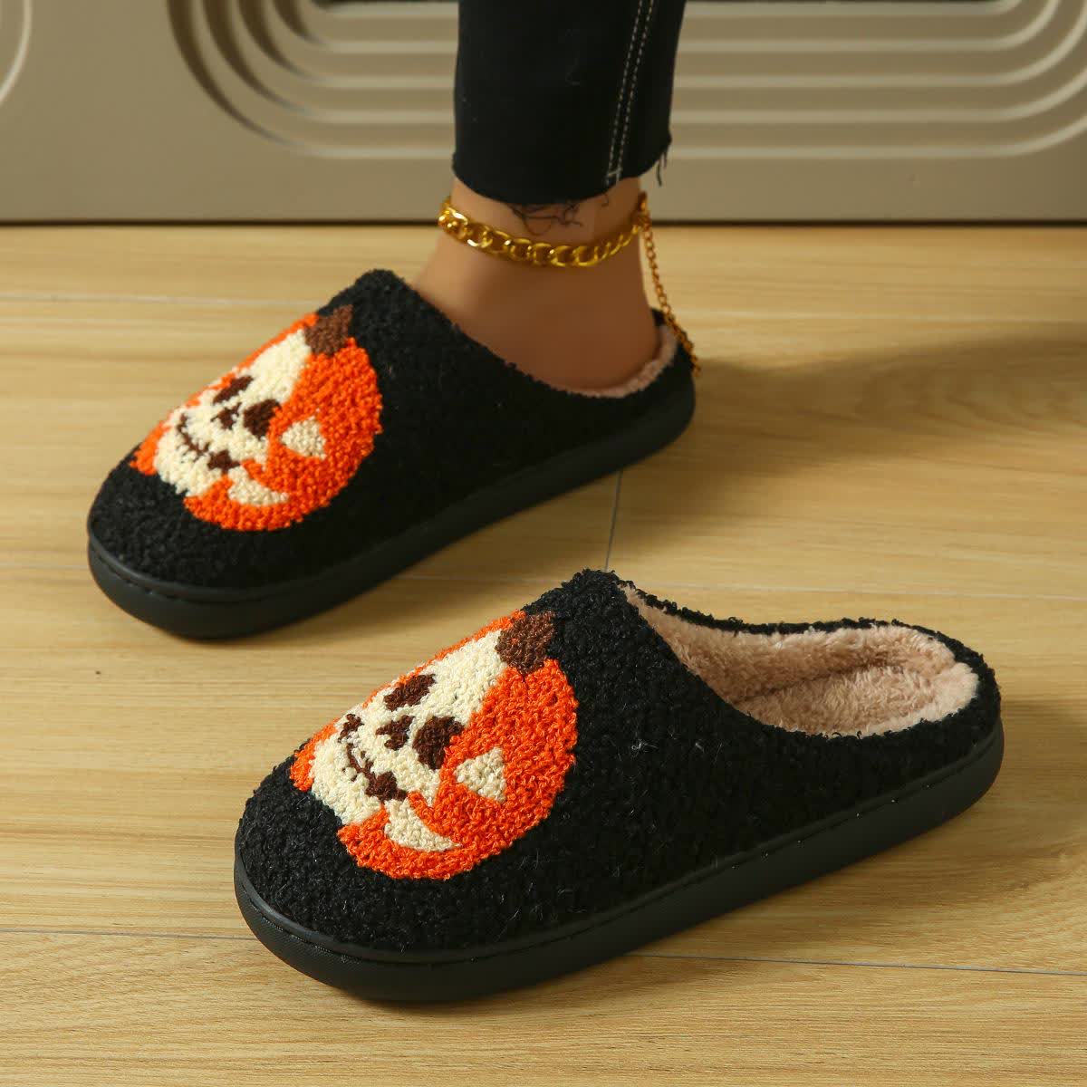 Chaussons grande taille à imprimé citrouille et visage fantôme d'Halloween - image 10