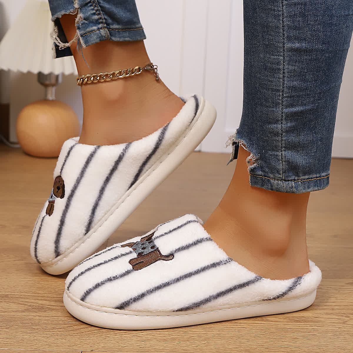 Chaussons à rayures et imprimé chien - image 12