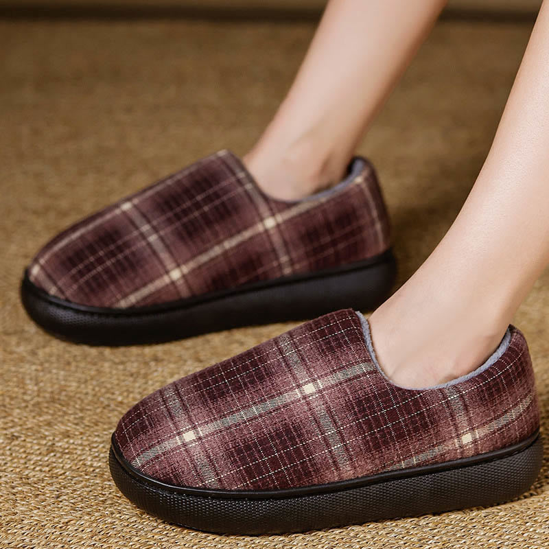 Chaussons en treillis grande taille - image 0