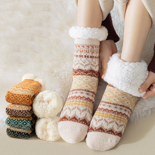 Chaussettes-chaussons ethniques grandes tailles - image 0