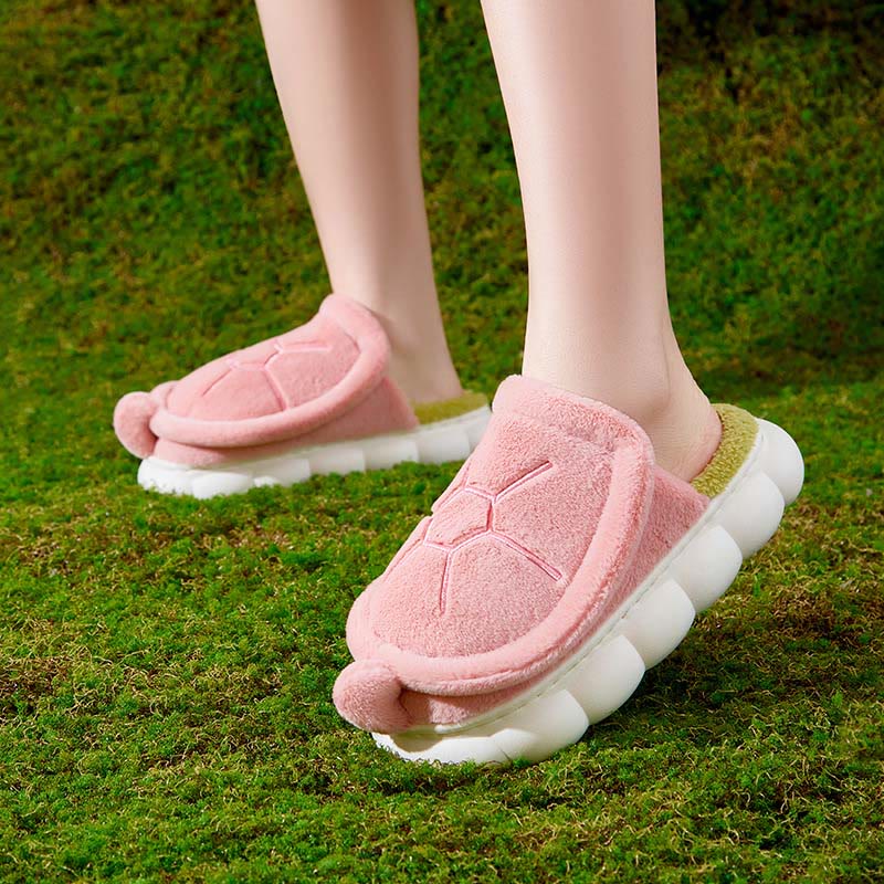 Pantoufles mignonnes en forme de tortue en peluche - image 1