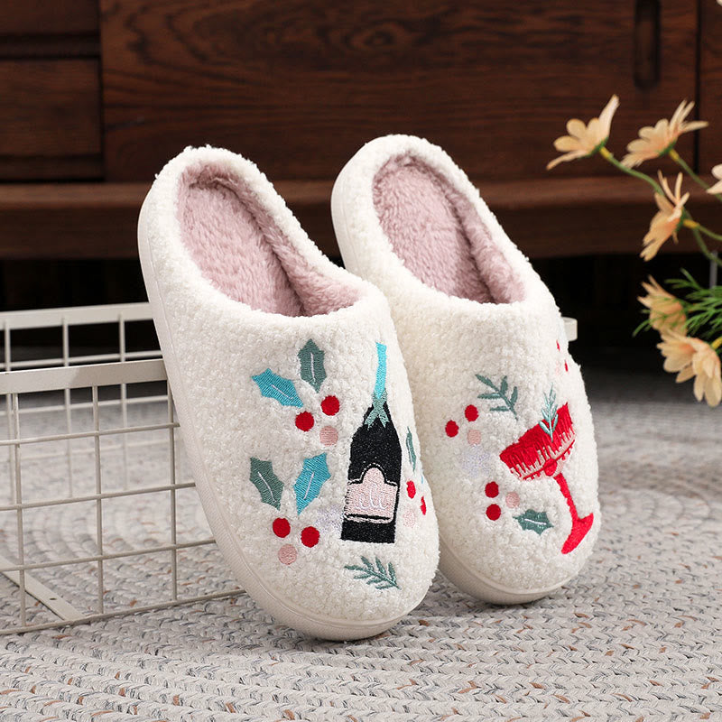 Pantoufles Plusock grandes tailles en forme de verre à vin et baies - Blanc - EU44-45(US10-11) - image 2