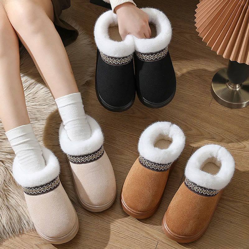 Pantoufles en daim souple grande taille - image 0