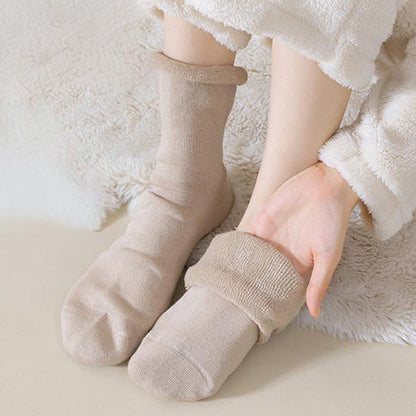 Chaussettes de nuit douces pour la peau (2 paires) - image 1