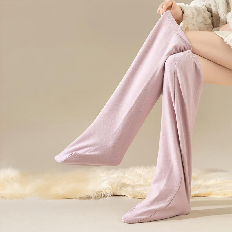 Chaussettes de nuit chaudes et confortables jusqu'aux genoux - image 1
