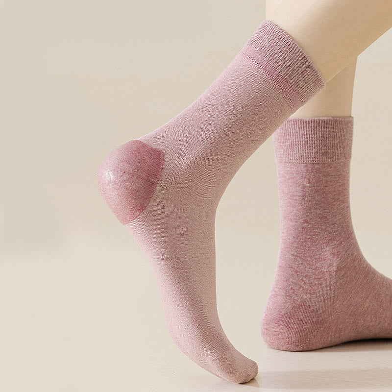 Chaussettes de nuit douces aux huiles essentielles et gel pour le soin des talons (3 paires) - image 2