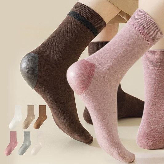 Chaussettes de nuit douces aux huiles essentielles et gel pour le soin des talons (3 paires) - image 0