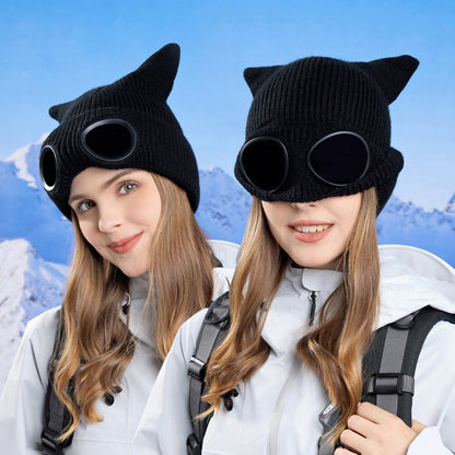 Bonnet tricoté à oreilles de chat avec lunettes - image 0