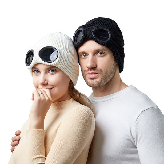 Bonnet chaud avec lunettes de protection - image 0