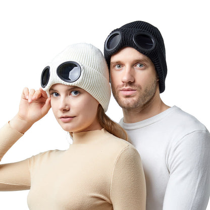 Bonnet chaud avec lunettes de protection - image 2